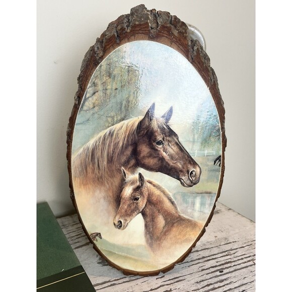 Vintage Decoupage Wooden Slab Horse Painting, Horse And Foal / Wall Art 7 x 11 - Picture 7 of 8